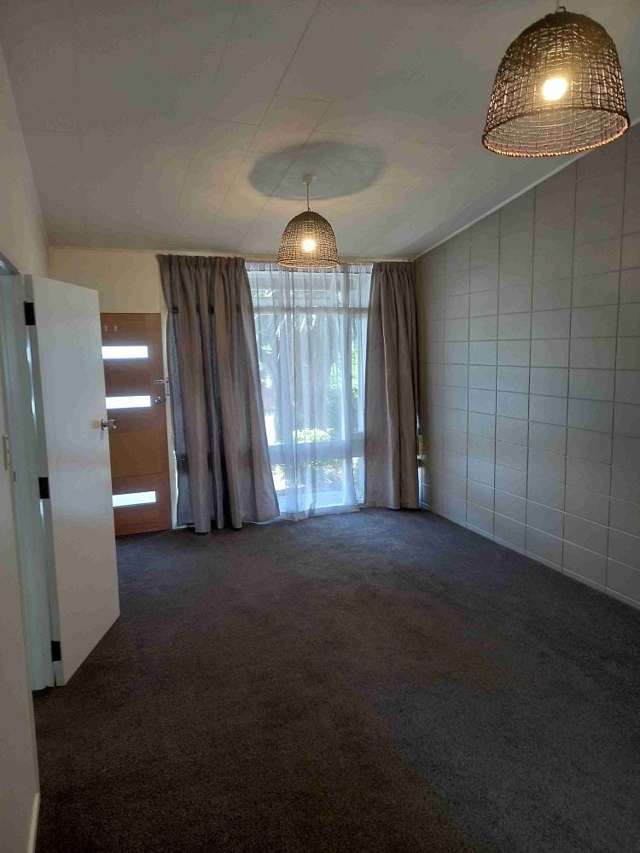 10 Clendon Court Roslyn_2