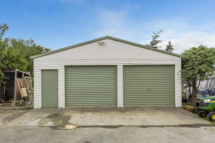 156 Halfway Bush Road Halfway Bush_16