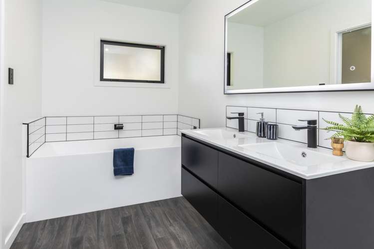 37 Whareora Tce Cashmere Flats_19