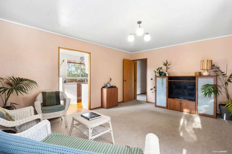 3 Libra Street Glen Eden_11