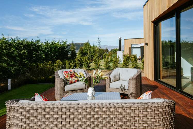 13 Fern Burn Close Wanaka_18