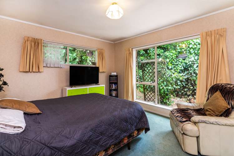 2/15 Kotare Street Hilltop_5