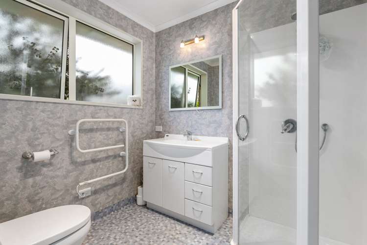 54 Holyhead Street Outram_10