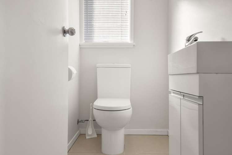 12 Everard Avenue Army Bay_29