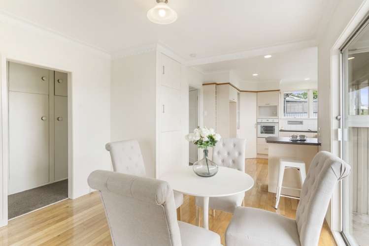 29 Riverhills Avenue Pakuranga Heights_9