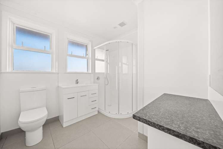 42 Fergusson Street Solway_11