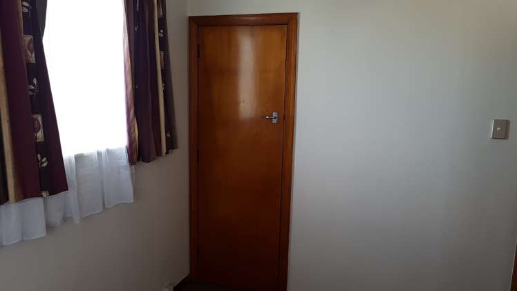 196 Sewell Street Hokitika_8