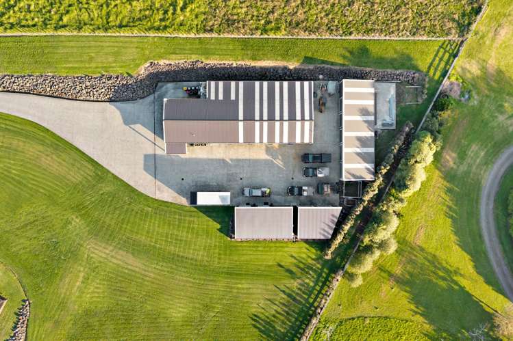 135 Nixon Road Taupaki_2