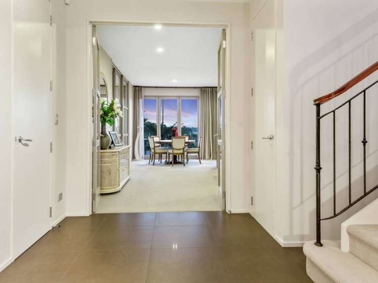 83 Pine Harbour Parade Beachlands_5