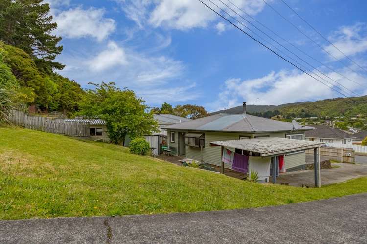 71 Petrie Street Wainuiomata_17