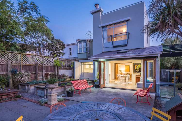 25 Roy Street Newtown_18