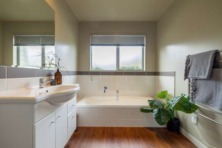 19 Bevan Place Wanaka_15