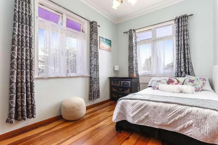 43 Titirangi Road New Lynn_5