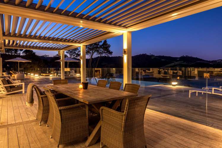 729 Orapiu Road Waiheke Island_36