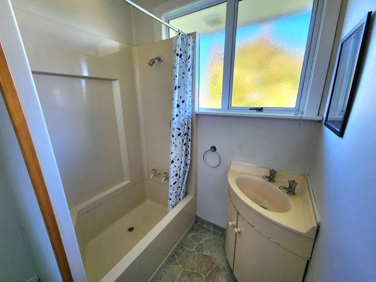 9 Barkley Place Cobden_5