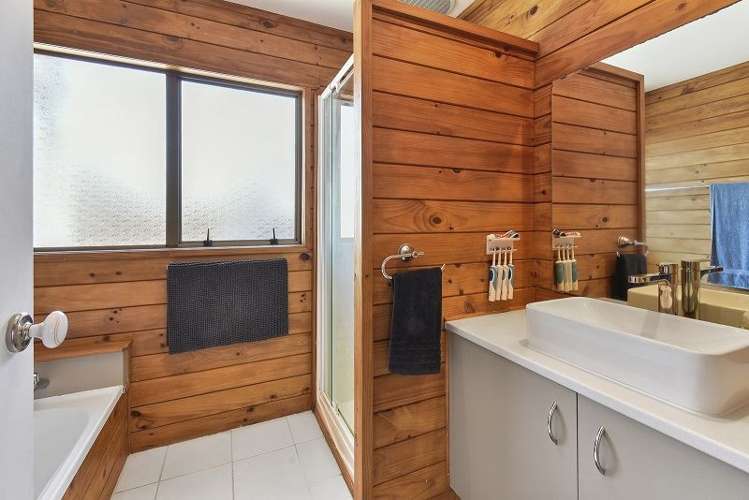 113 Wattle Farm Road Wattle Downs_11