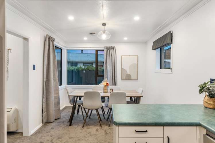 16 Esk Place Mosgiel_6