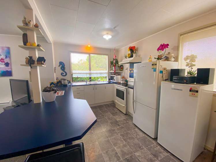 12 Sunbelt Crescent Takaka_2