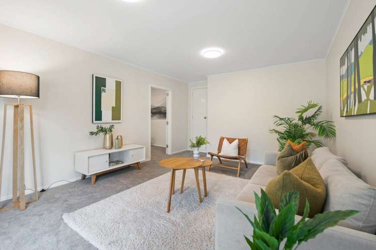 46 Lawrence Crescent Hill Park_11