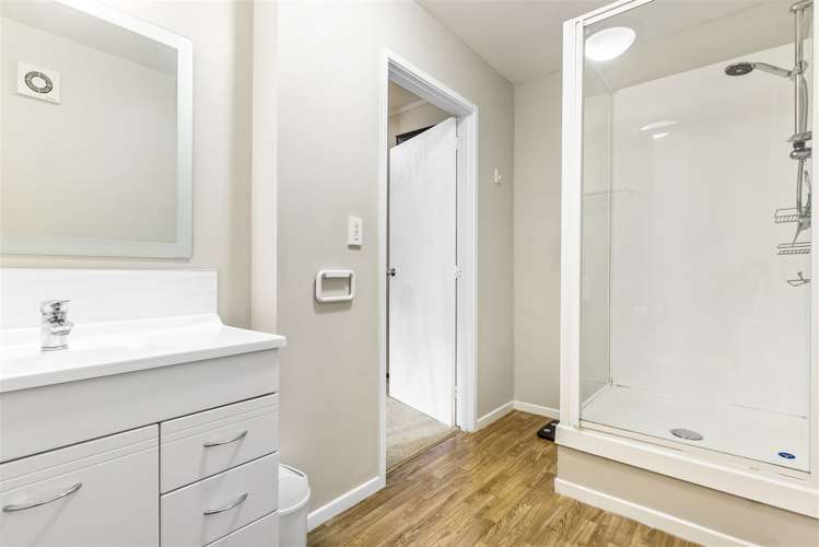 35 Budgen Street Mount Roskill_13