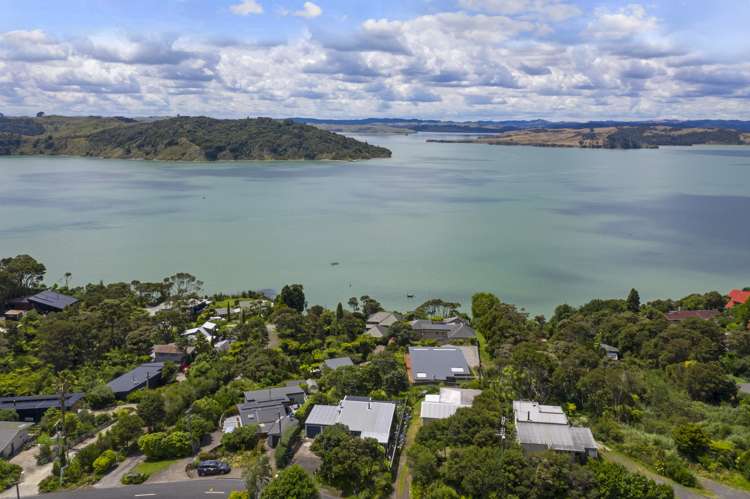 92 Greenslade Road Raglan_20