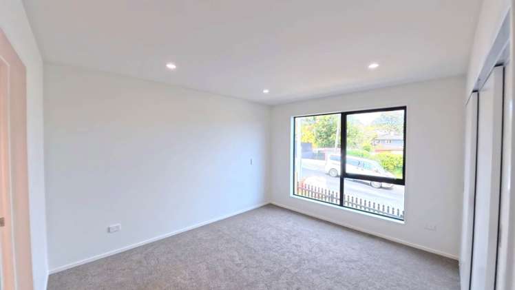 A/4 Goad Crescent Hillsborough_5