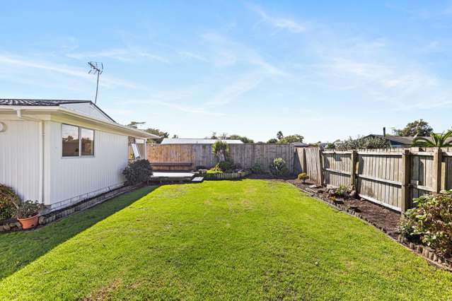 2/53 Tabitha Crescent Henderson_4