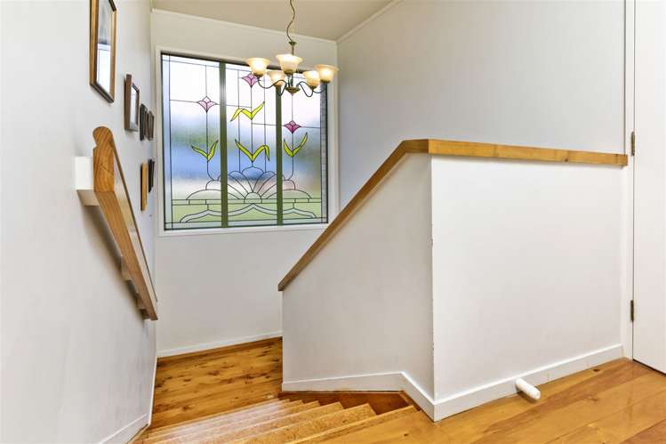 182 Henderson Valley Road Henderson_21