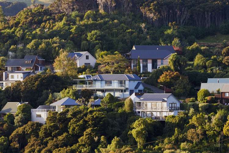 14 Settlers Hill Akaroa_24