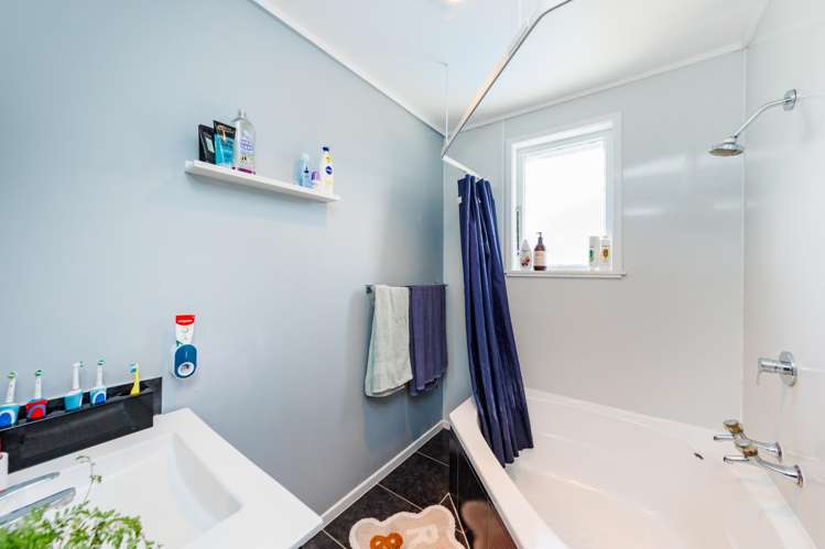 17 Tyne Street Roslyn_13