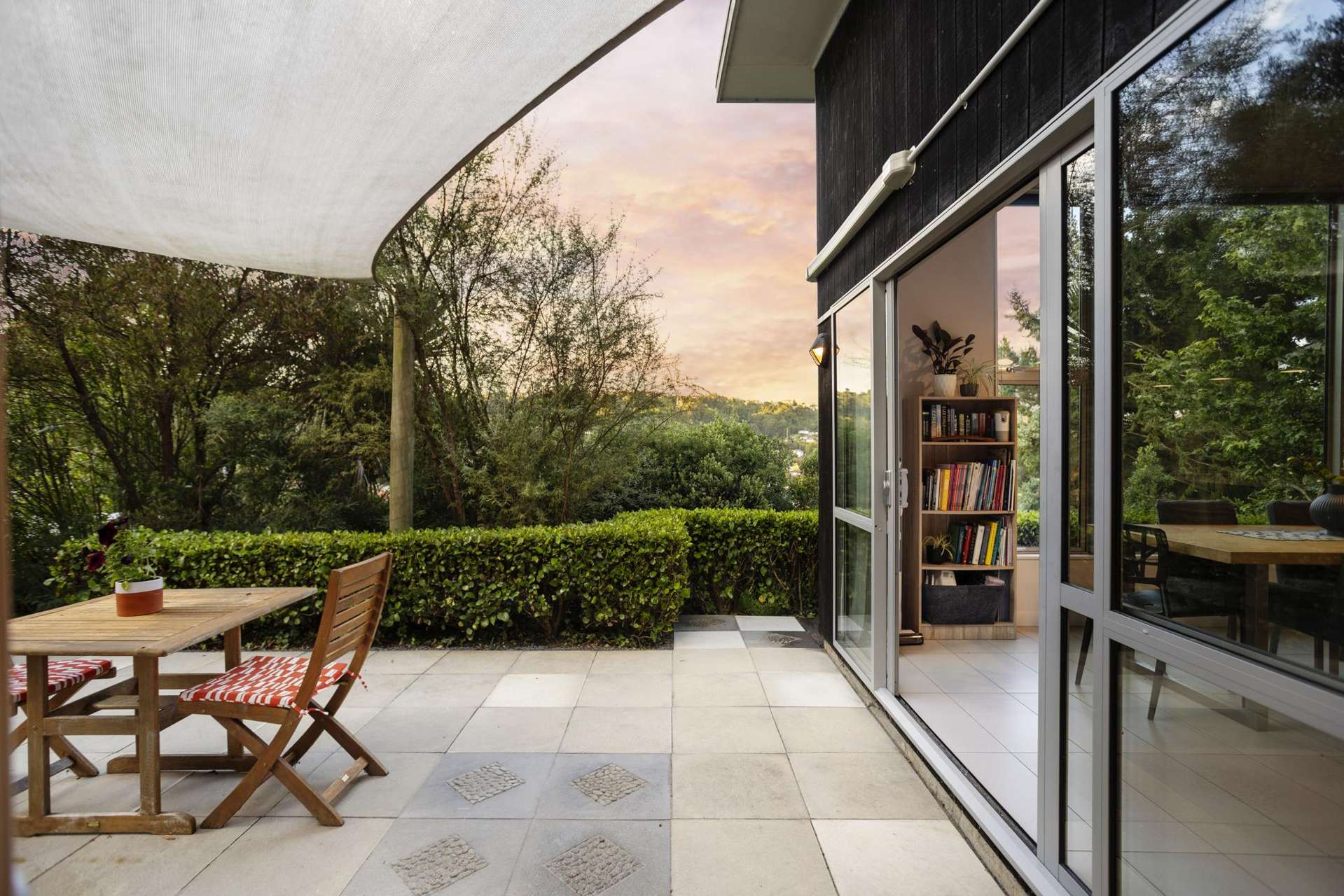 52 Ryehill Street Calton Hill_0