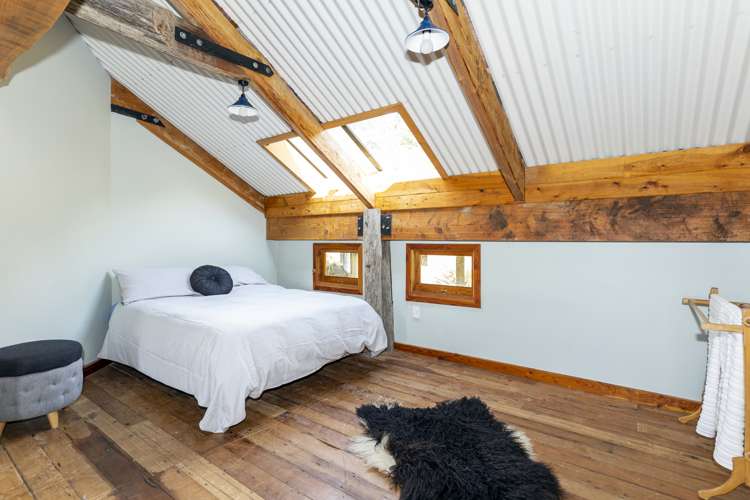 228 Blandswood Road Mesopotamia_20