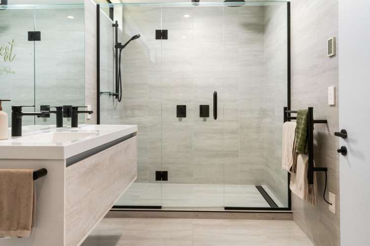 150 North Belt Lincoln_28