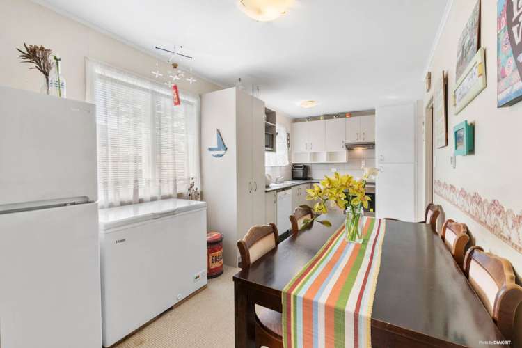 11 Kerry Place Papakura_10