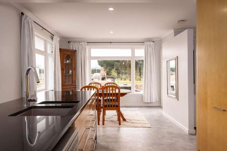 664 Depot Road Oxford_5