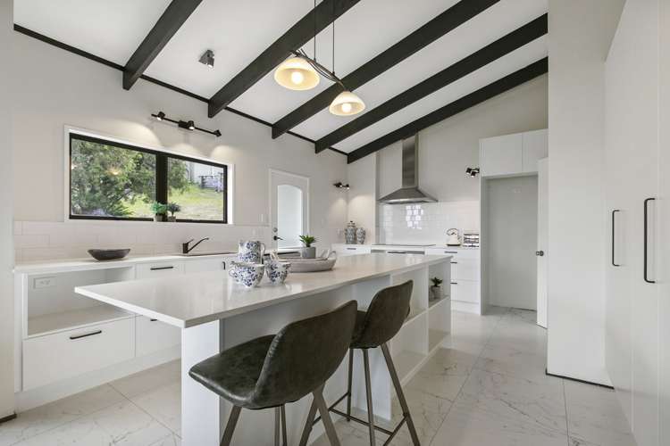 69 Rosecamp Road Beach Haven_3