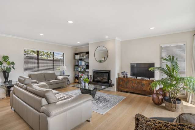 99 Pine Harbour Parade Beachlands_4