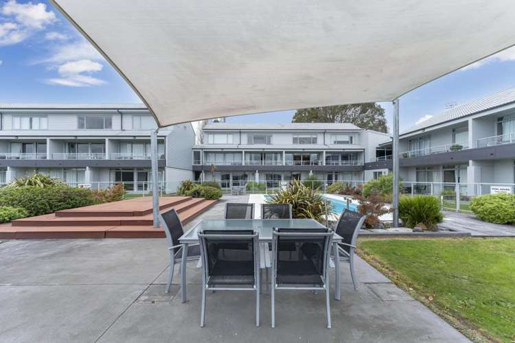 19/300 Lake Terrace Taupo_11