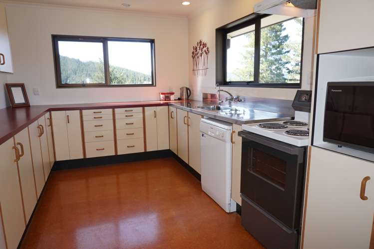 97 Chalet Crescent Hanmer Springs_3