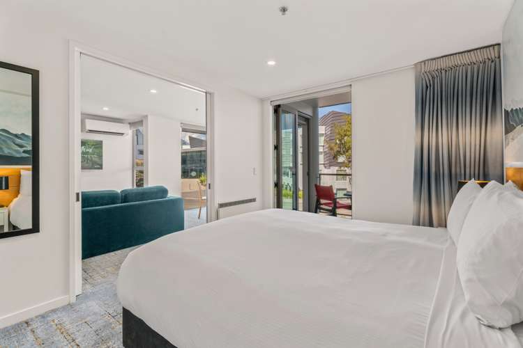 211/21 Stanley Street Queenstown_10