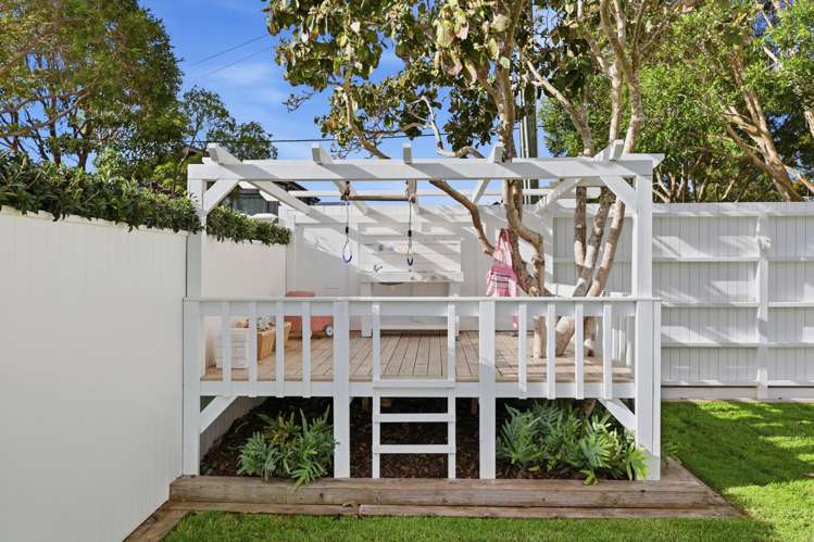 6 Walford Road Point Chevalier_12