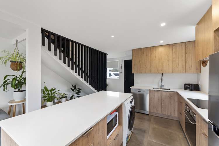 6/61 Peverel Street Riccarton_9