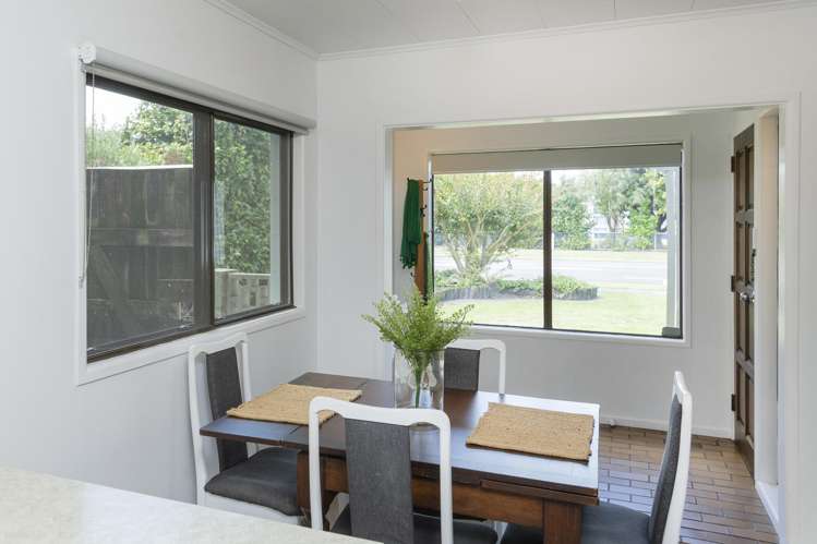 323 Stout Street Riverdale_6