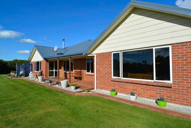 78a Black Road Otatara_1