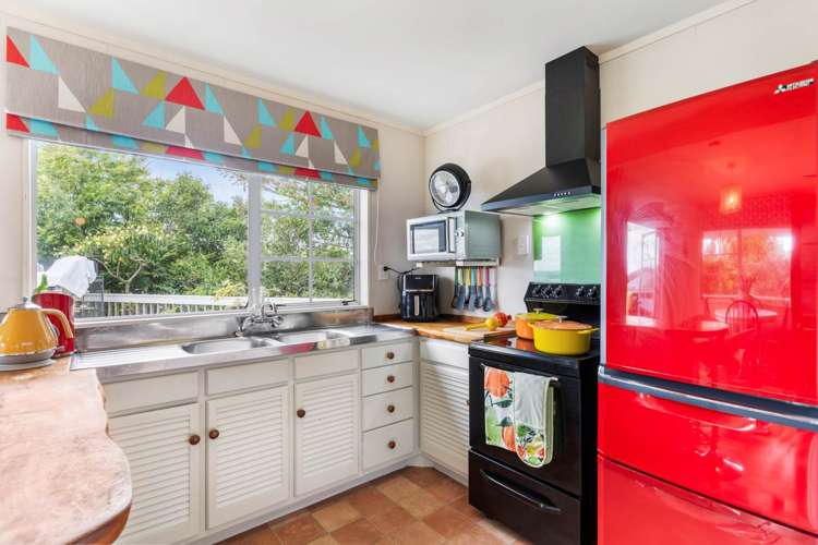 1 Kathy Terrace Stanmore Bay_13