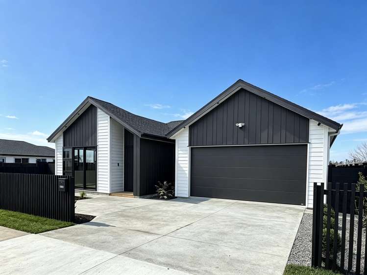 105 Parish Drive Milldale_16