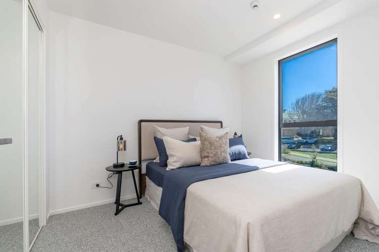 104/2A Te Ara Taurapa Point Chevalier_7