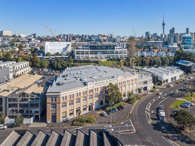 10/125 The Strand Parnell_3