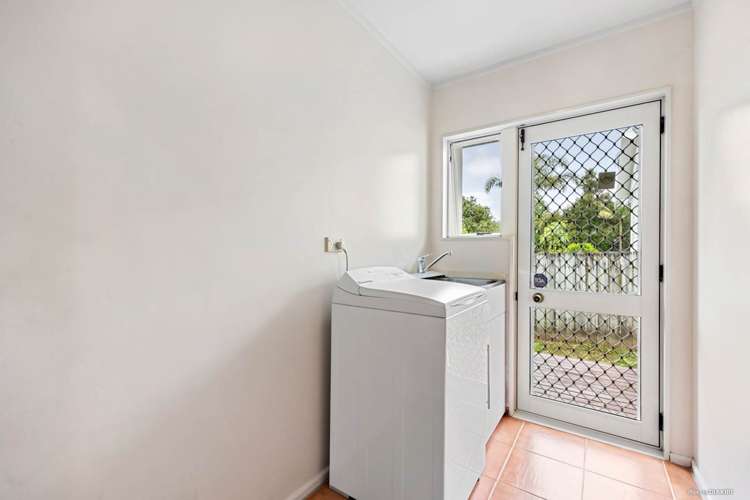 56c Woodglen Road Glen Eden_9