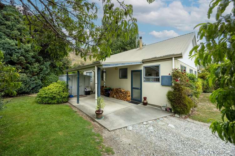 5b Larch Place Wanaka_12
